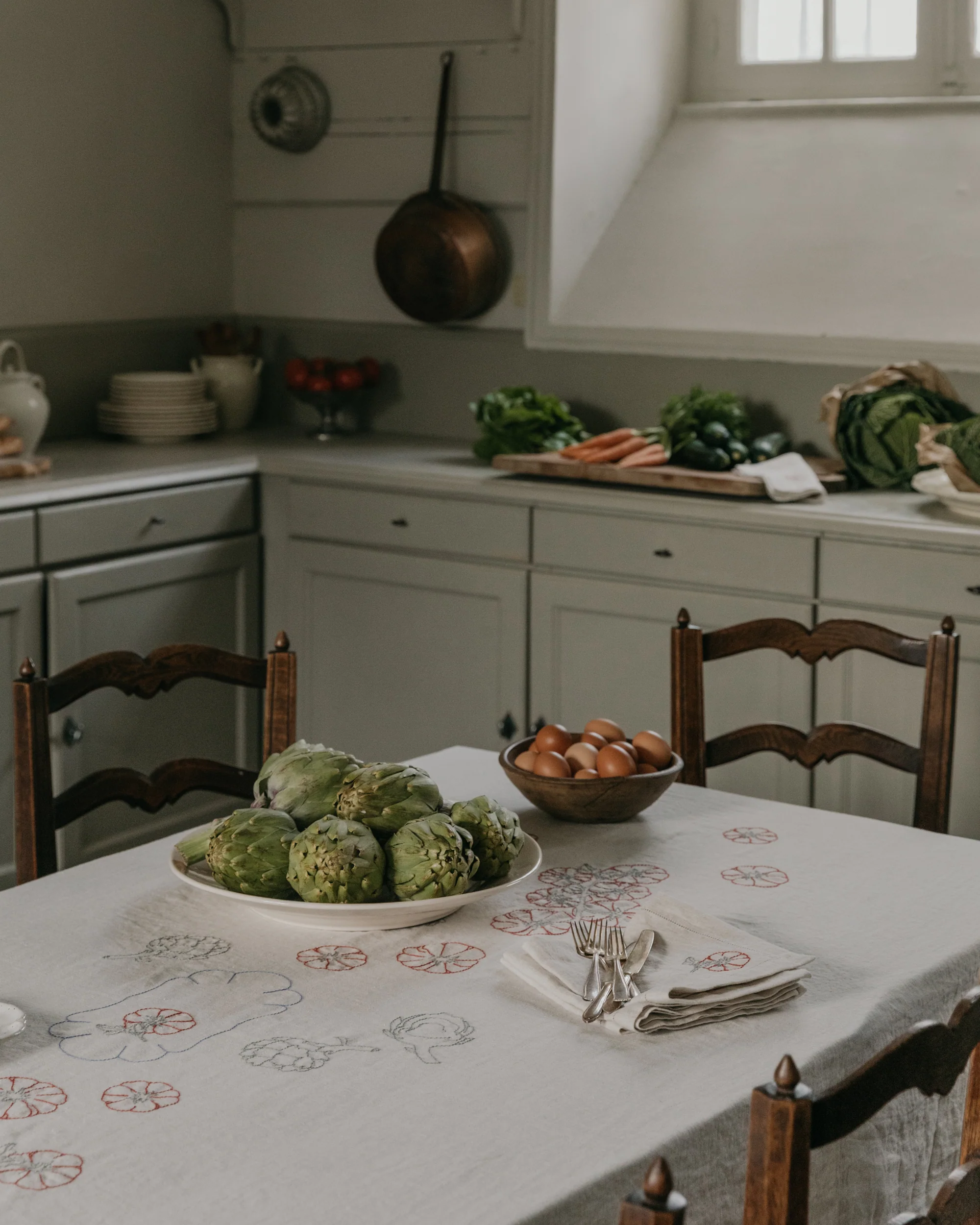 Linen Tablecloth - Image 3