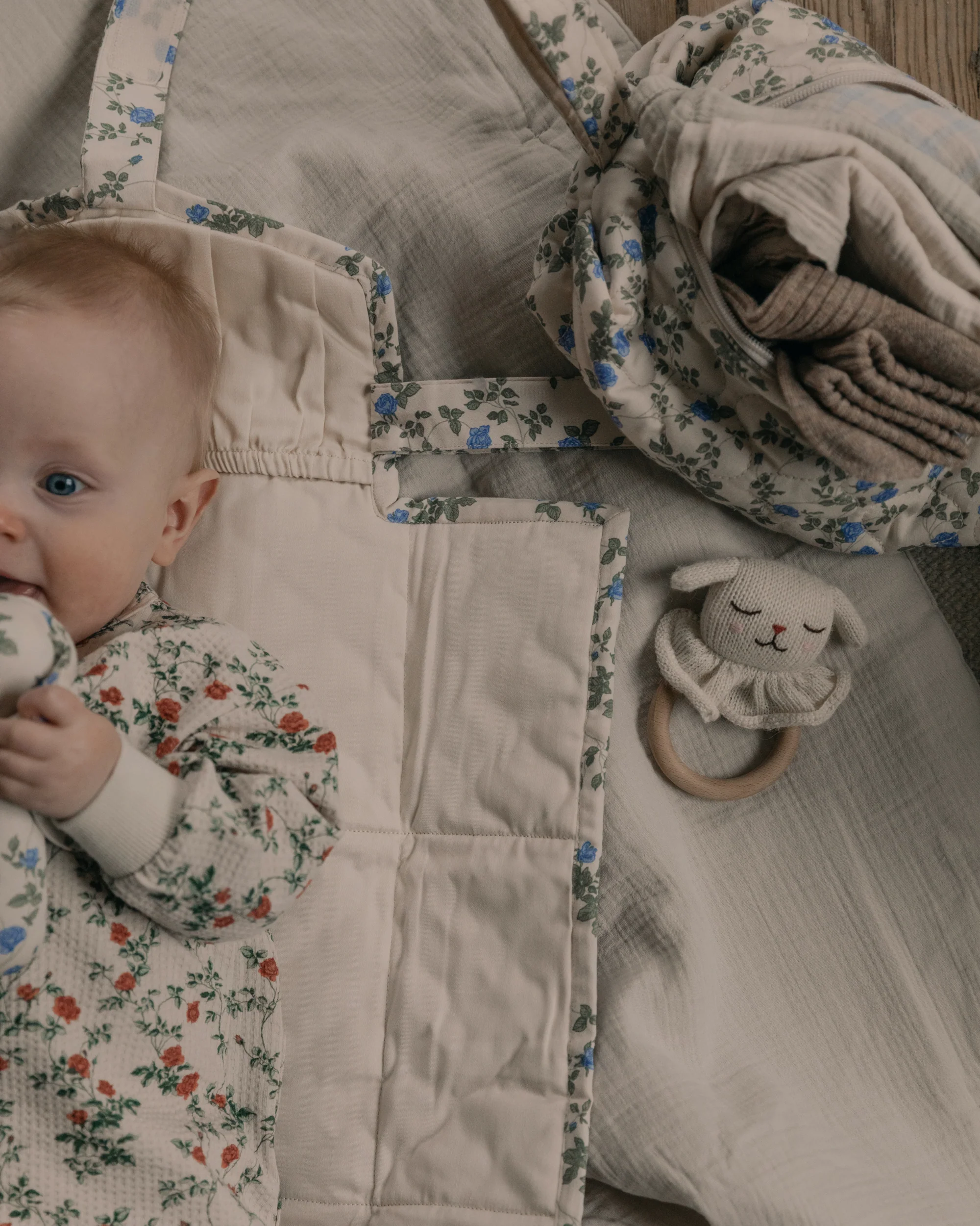 Satin Quilted Change To Go - Image 3