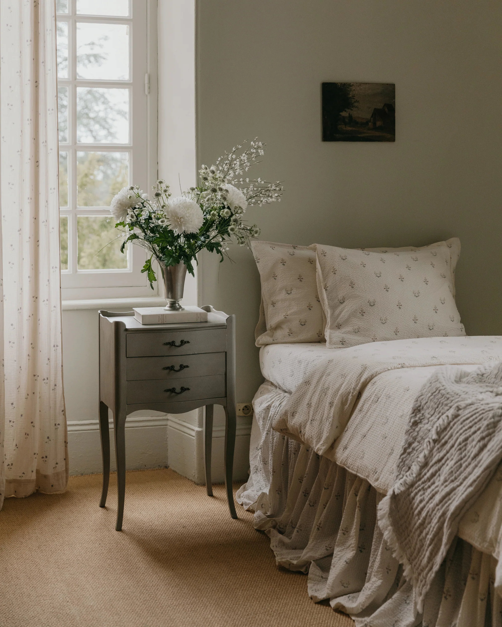 Seersucker Bed Skirt - Image 3